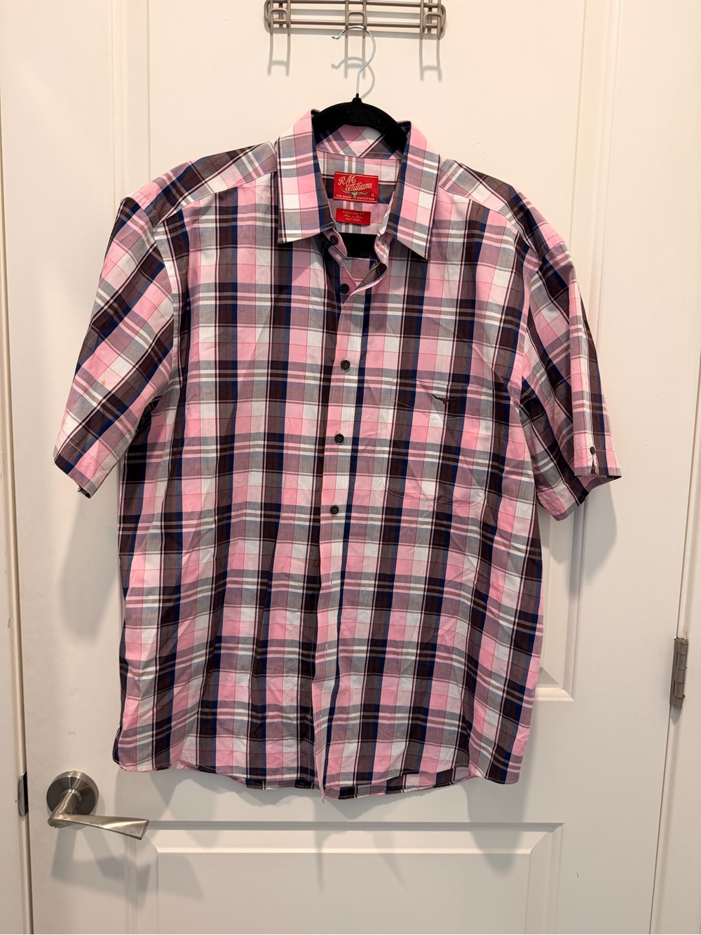 RM Williams The Bush
Outfitter Men's Pink Plaid
Short Sleeve Size XL